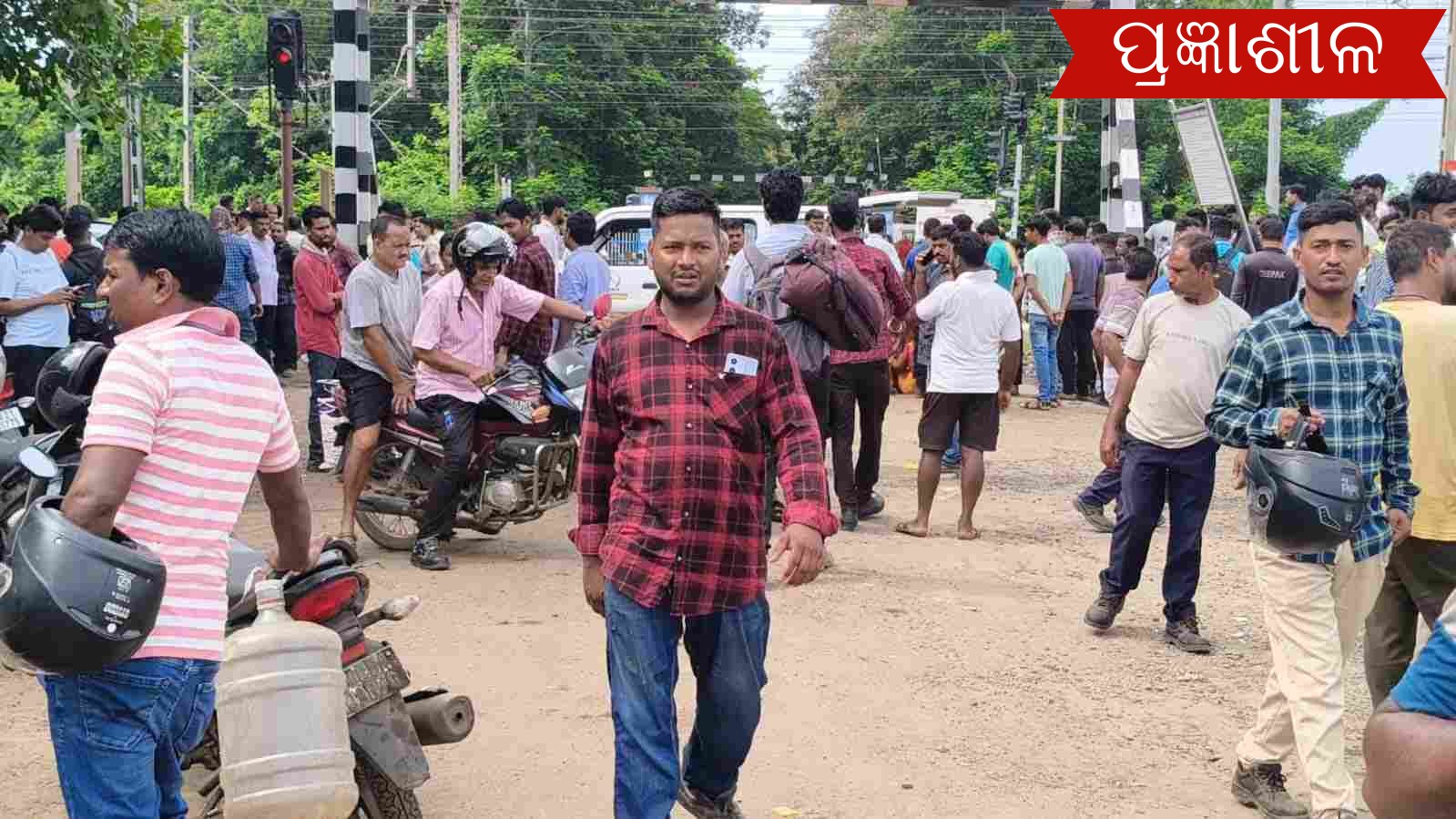 ପିପିଏଲ ସାରକାରଖାନାରେ ଯୁବକଙ୍କ ମୃତ୍ୟୁ କୁ ନେଇ ଧାରଣା ଦେଲେ ପରିବାର ଲୋକେ