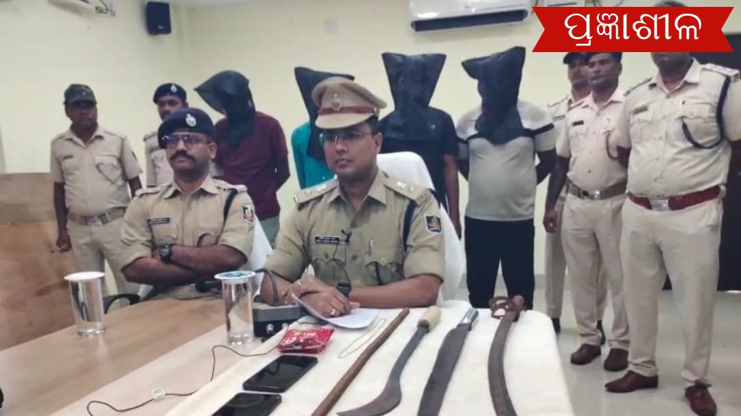 ଗ୍ୟାଙ୍ଗଷ୍ଟର ସହିତ ସହଯୋଗୀ ବନ୍ଧାହେଲେ ଜଗତସିଂହପୁର ଜିଲ୍ଲା ପୋଲିସ ହାତରେ ।