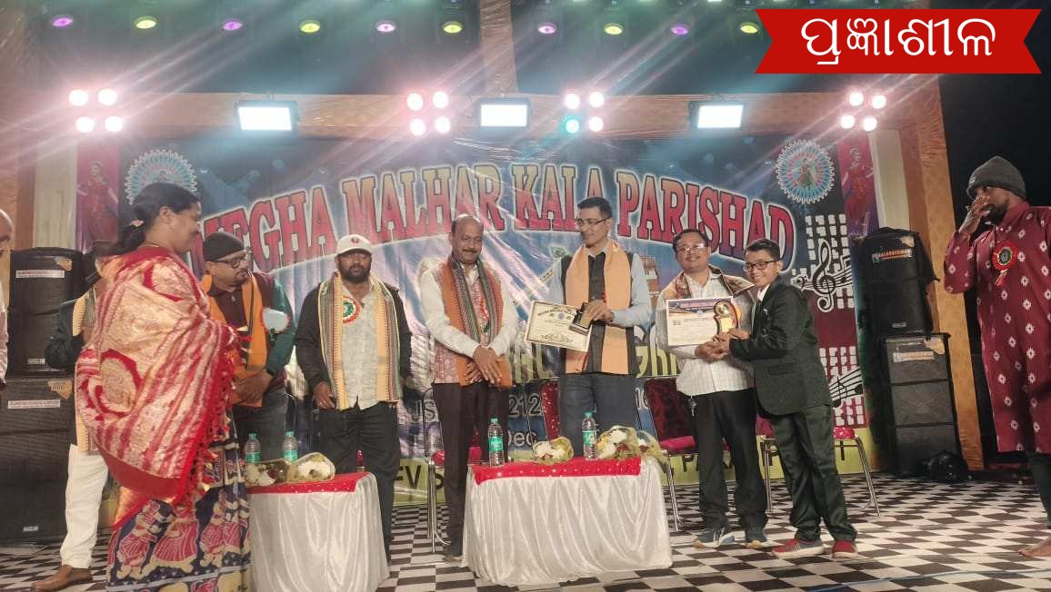 ୨୫୦୦ କଣ୍ଠ ଶିଳ୍ପୀ ଙ୍କ ଜନ୍ମଦାତା ମେଘମହ୍ଲାର ର ୫ମ ବାର୍ଷିକ ଉତ୍ସବ : ଜାଗୃତି ଙ୍କ ଗୀତରେ ଝୁମିଲେ ଦର୍ଶକ ।