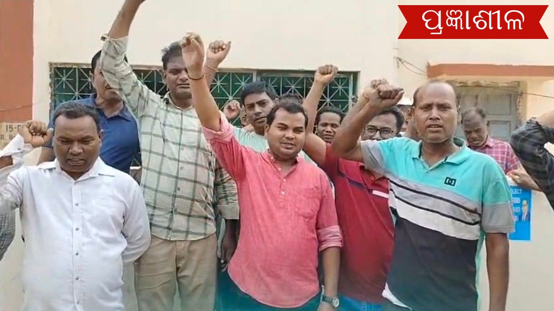 ରେଲୱେ ବିଭାଗରେ ଦୀର୍ଘ ବର୍ଷ ଧରି ନିର୍ବାଚନରେ ପଦପଦବୀ ଚାଲିଛି ମନମାନି